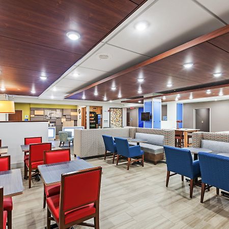 Holiday Inn Express Hotel & Suites Dallas Lewisville By Ihg Exterior foto