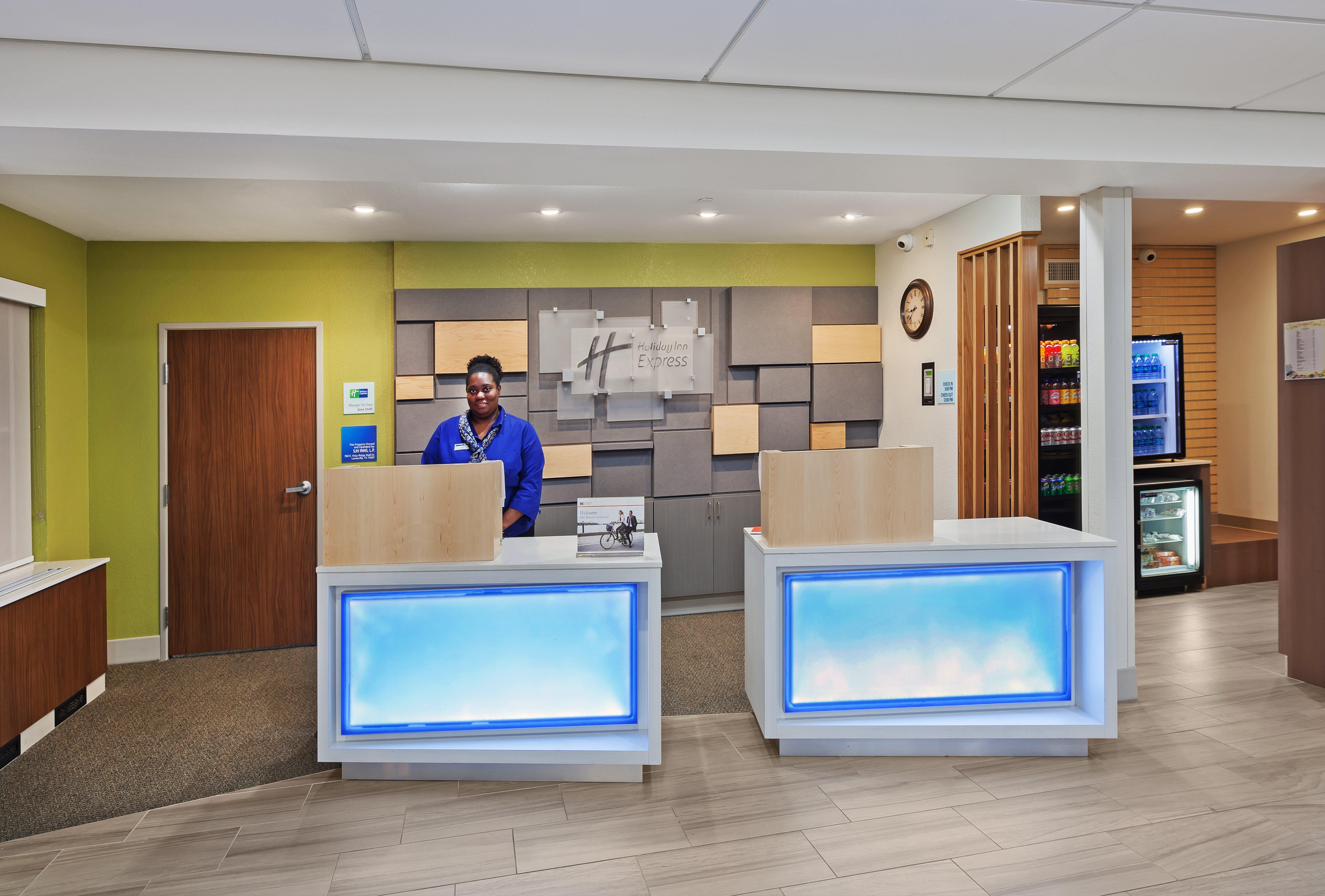 Holiday Inn Express Hotel & Suites Dallas Lewisville By Ihg Exterior foto