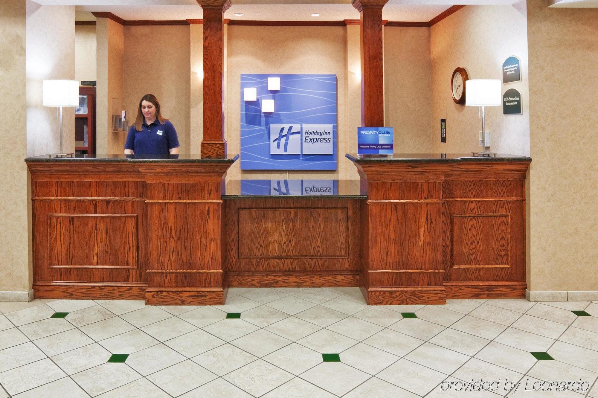 Holiday Inn Express Hotel & Suites Dallas Lewisville By Ihg Exterior foto